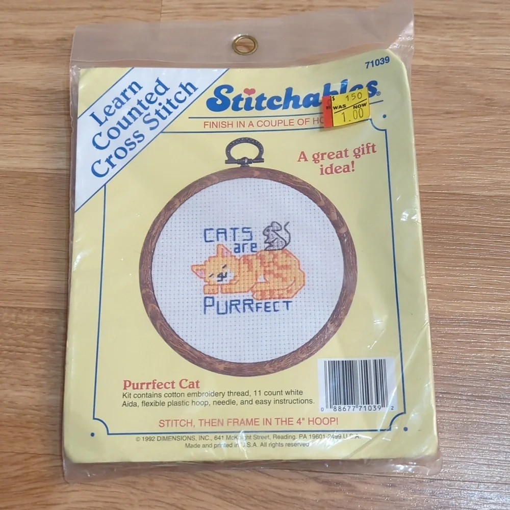Vintage 1992 Dimensions Stitchables‎ Counted Cross Stitch Kit Purrfect Cat 71039